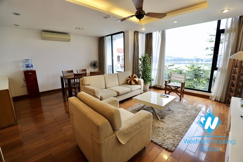 Modern apartment for rent in Truc Bach area, Ba Dinh, Ha Noi